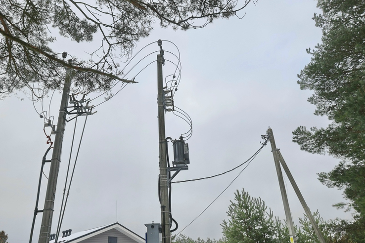 Фельдшерско-акушерский пункт в д.Немятово-2 Волховского района подключен к электрическим сетям