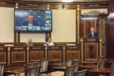 С начала лета задолженность теплоснабжающих организаций за поставляемые ресурсы в Ленобласти сократилась почти вдвое